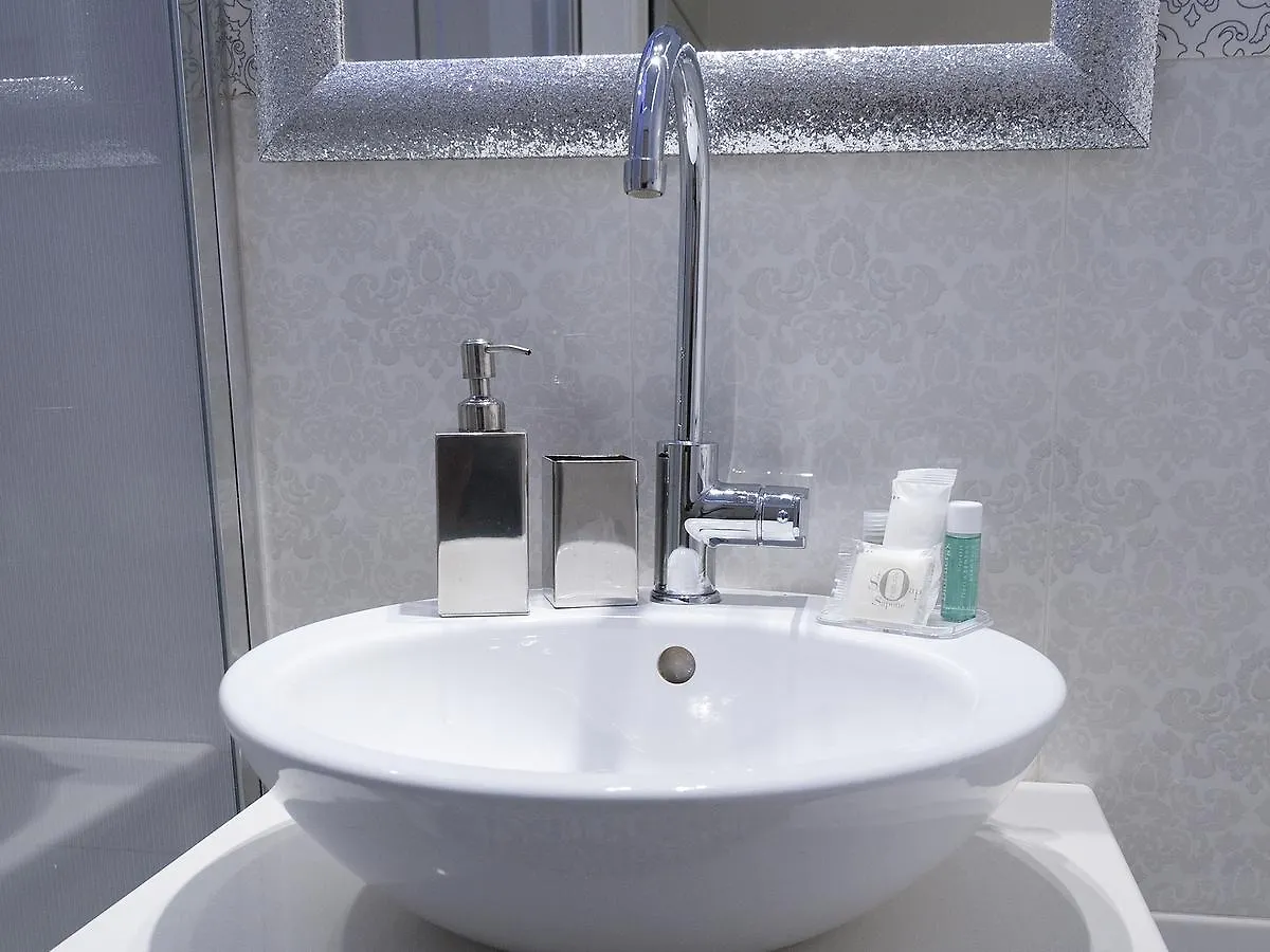 ***  Bed and Breakfast La Dimora Del Marchese Catania Italia